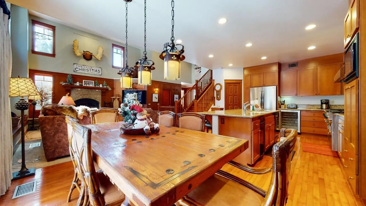 Timbers #10 Townhouse Villa Mammoth Lakes